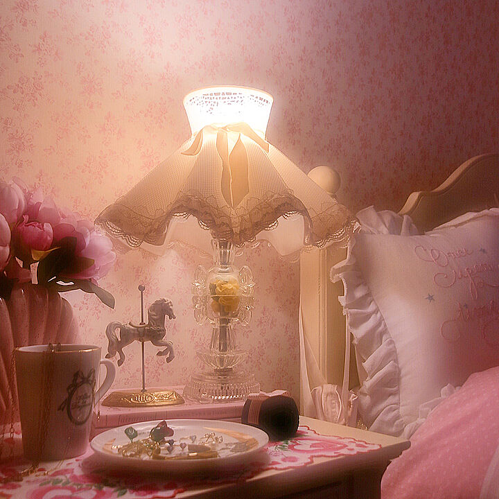 ローラアシュレイ ピンクの壁のおすすめ商品とおしゃれな実例