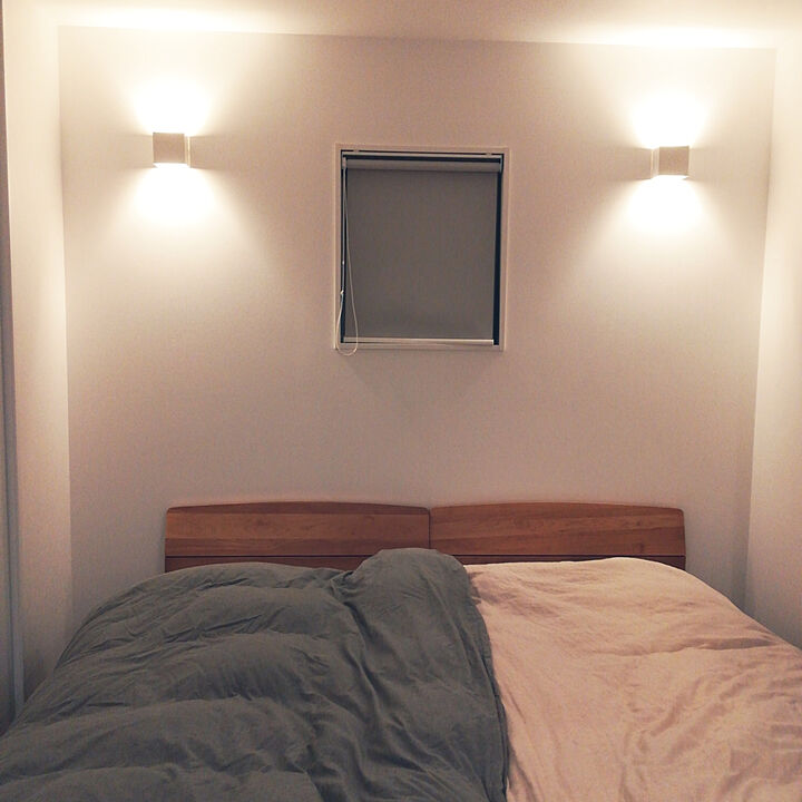 ブラケットライト 寝室の照明のおすすめ商品とおしゃれな実例
