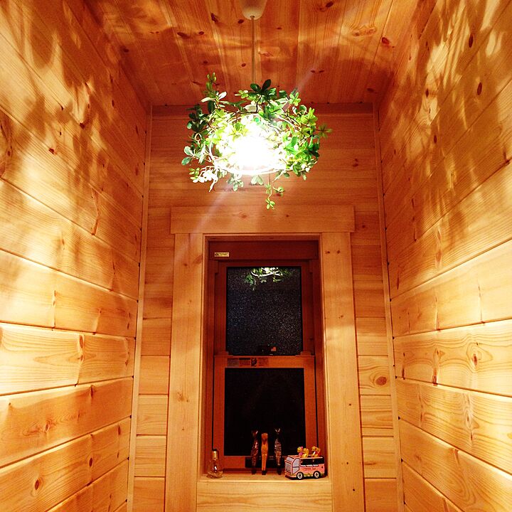 照明 壁に反射する光のおすすめ商品とおしゃれな実例 ｜ RoomClip