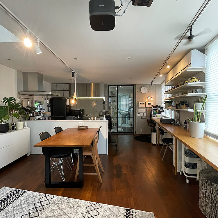 ジャガーテーブル！こんなの見たことない！！ 【公式通販】