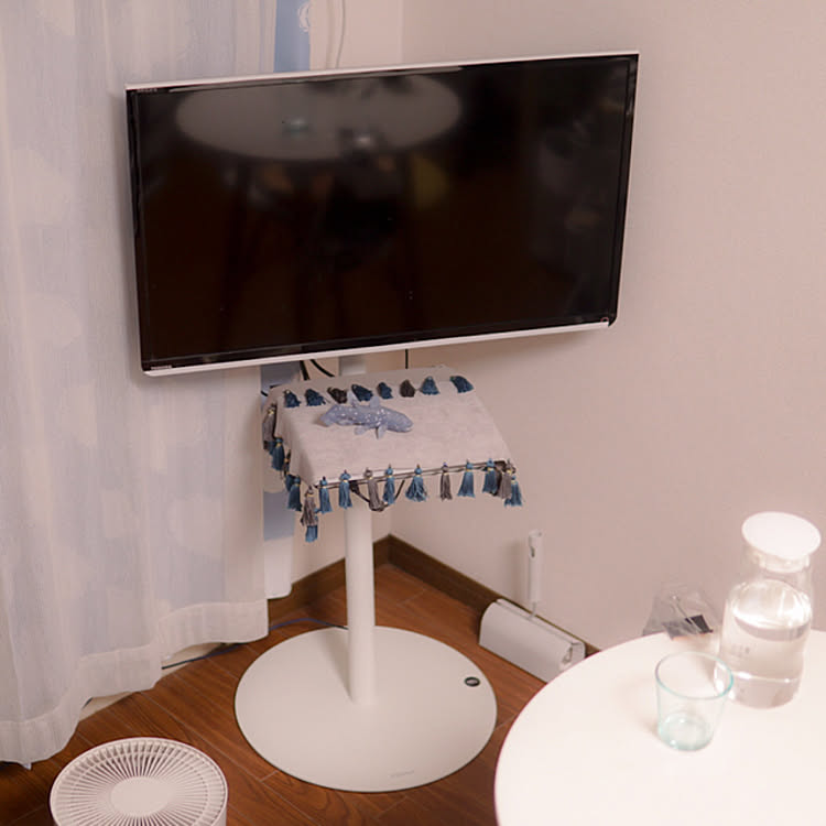 32型テレビ/100均リメイク/タッセル/シーラカンス/テレビスタンド&hellip;などのインテリア実例 20210220 224545