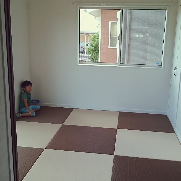 部屋全体/和室/琉球畳/新築建築中/白×焦げ茶&hellip;などのインテリア実例 20150723 073130 ｜ RoomClip