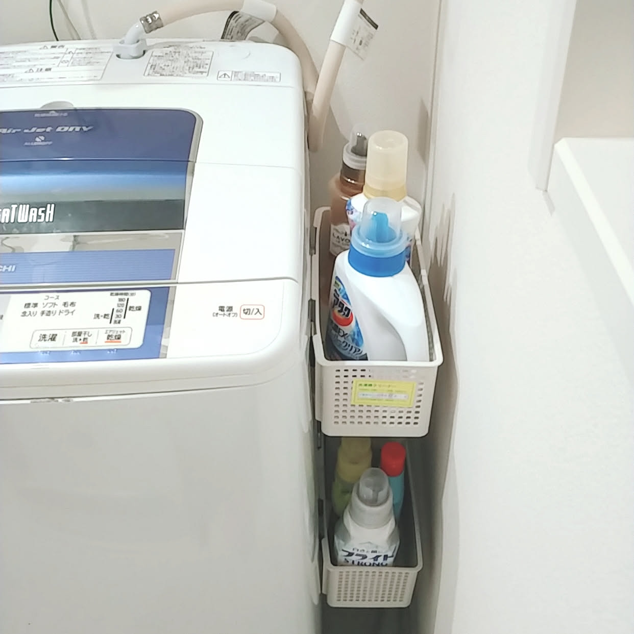 スペースを上手に活かして 洗濯機まわりの収納で使える100均アイテム Roomclip Mag 暮らしとインテリアのwebマガジン スペースを上手に活かして 洗濯機まわりの収納で使える100均アイテム Roomclip Mag 暮らしとインテリアのwebマガジン