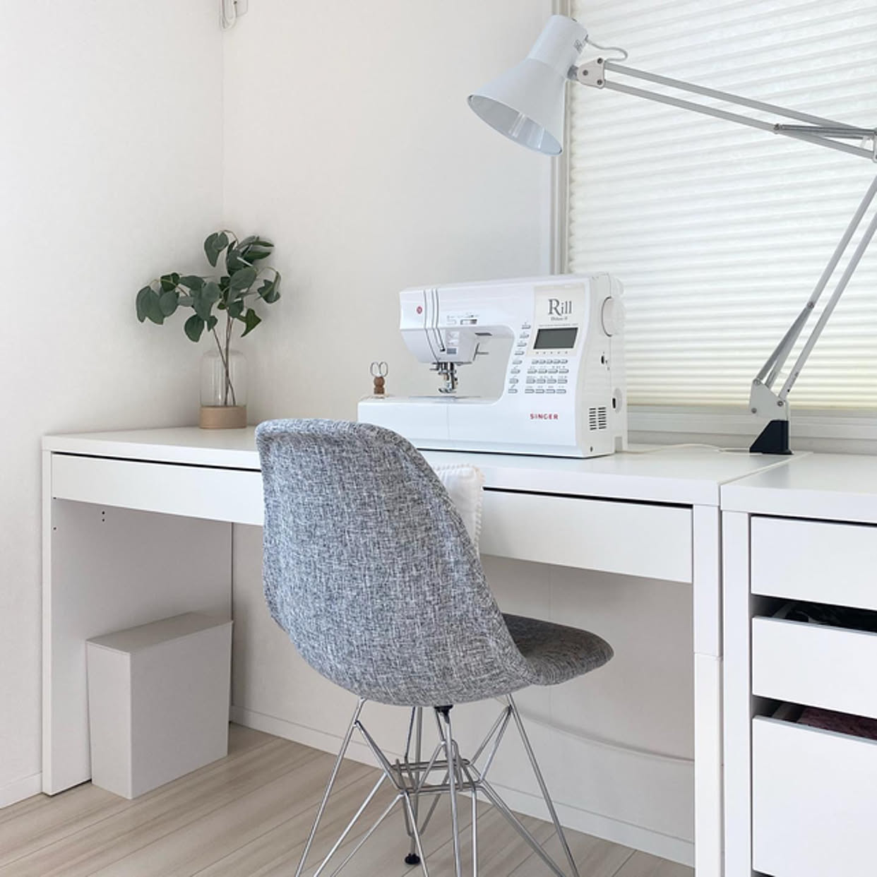 IKEAの学習机「MICKE」はどう使う?おすすめの組み合わせ方もご IKEAの学習机「MICKE」はどう使う?おすすめの組み合わせ方もご