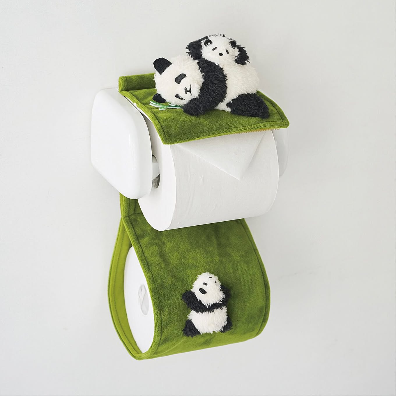 【無料モニター】かわいすぎて目が離せない！トイレでほっこり成長観察「パンダのペーパーストッカー」を3名様にプレゼント！