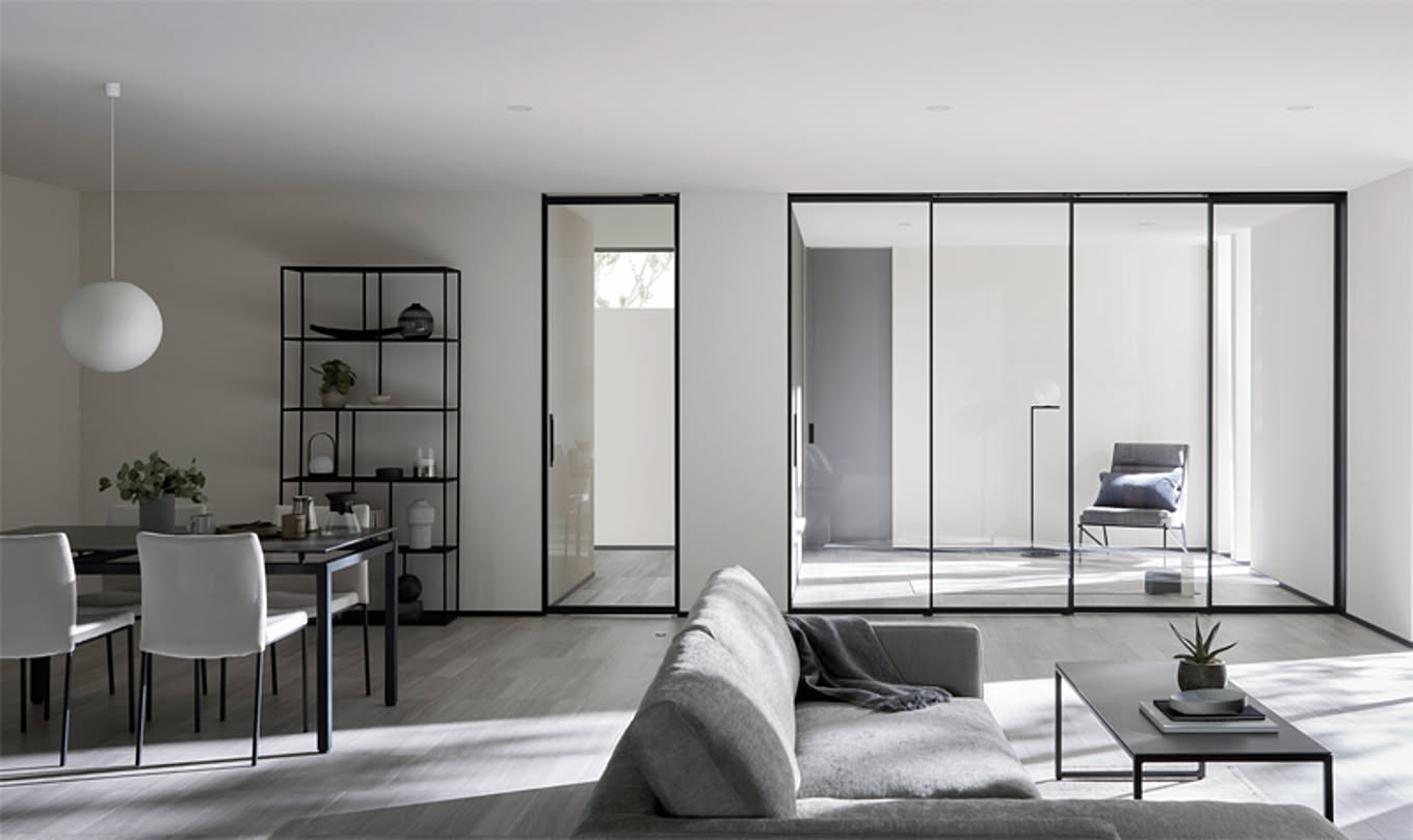 https://cdn.roomclip.jp/v1/w/1360/roomclip-mag-gd/companies/1008_image/k_463/raffis02.jpg