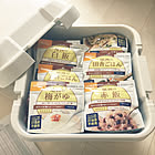 非常食どこに置く問題！備えが負担にならずにストックしやすい収納アイデア