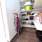 玄関を好印象な「家の顔」にできる！土間収納のアイデアとメリット