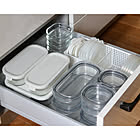 スタッキング派？それとも立てる収納派？家事ラクを叶えるタッパーや保存容器の収納方法