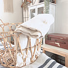 お部屋がナチュラルに美しく片付く。IKEAのカゴ収納がおすすめ
