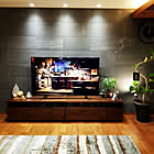 大画面の迫力で充実した毎日に！65インチテレビがあるお部屋