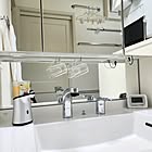 毎日使う場所を清潔に保つ。衛生的で見た目もすっきりな歯ブラシコップの置き方6選