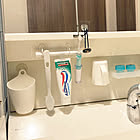 ちょっとしたスペースでこそ活躍！収納効率を高める、短めのつっぱり棒の活用アイデア6選