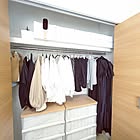 ちょっとの工夫でクローゼットもスッキリ快適に♪服を持ちすぎないコツ10選