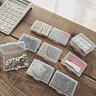 細々としたアイテムがスッキリ片付く！100均の小物収納カタログ