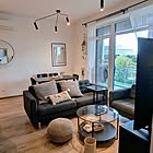 あれもこれも欲しくなる！デザイン豊富で使いやすさも抜群なIKEAのサイドテーブル