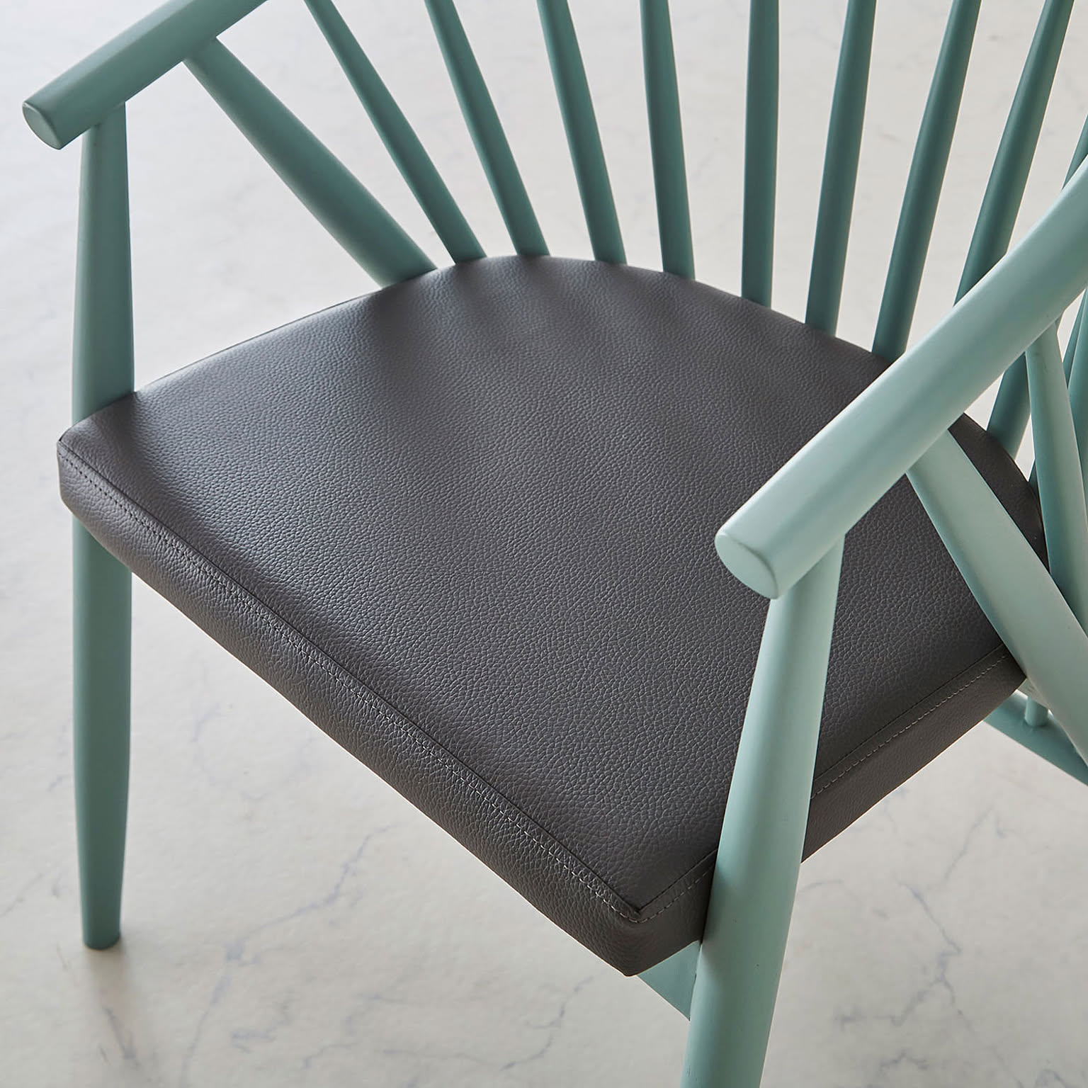 ダイニングチェア