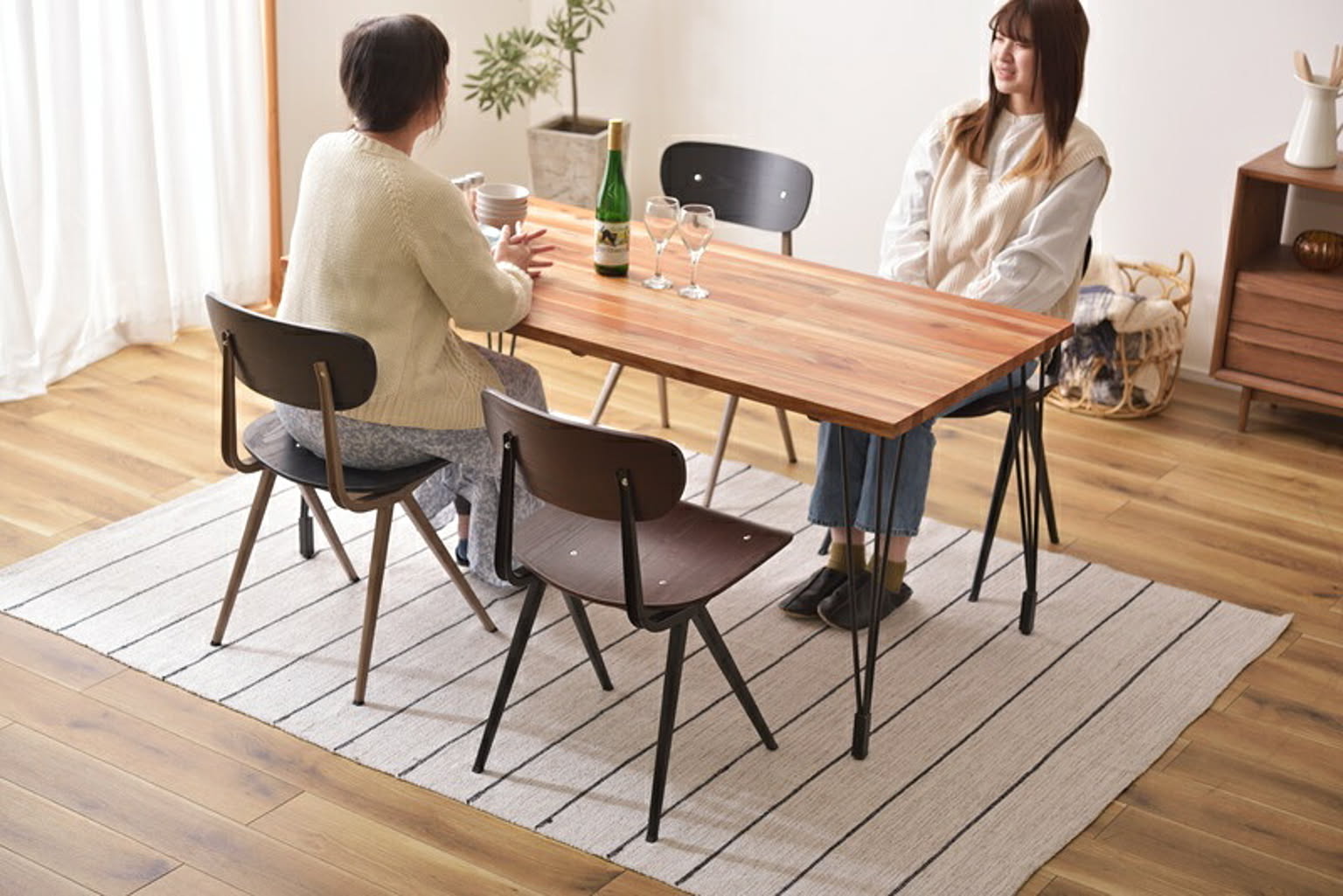 ダイニングチェア