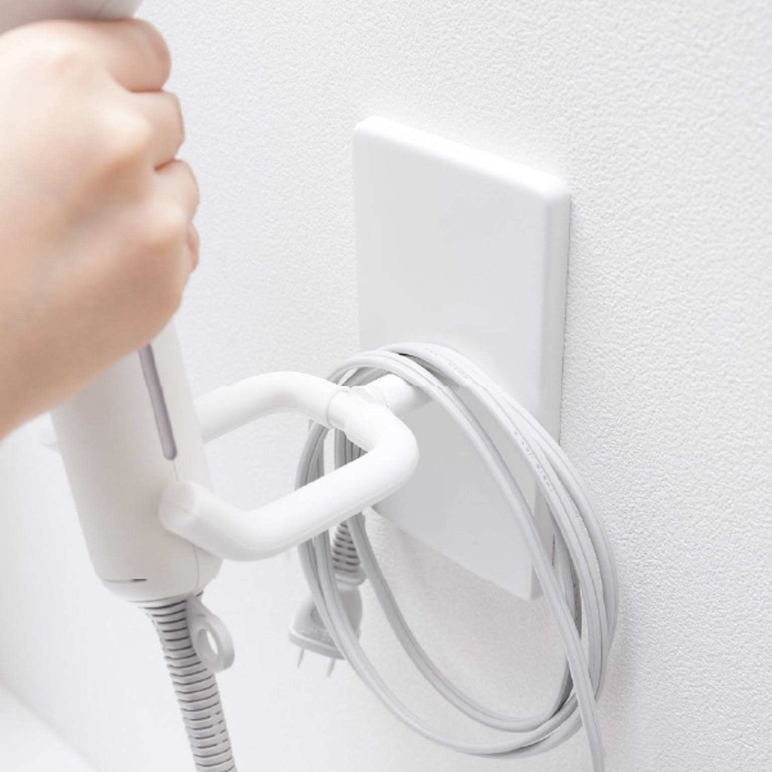 ドライヤー収納