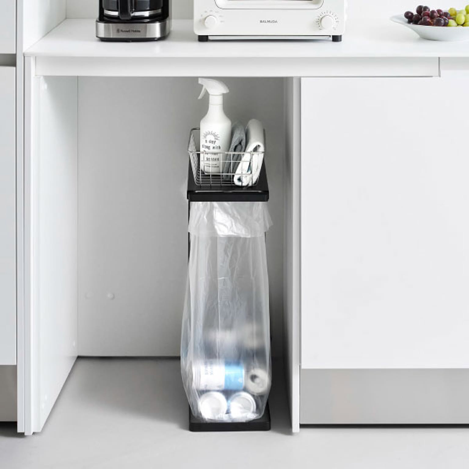 カウンター下収納