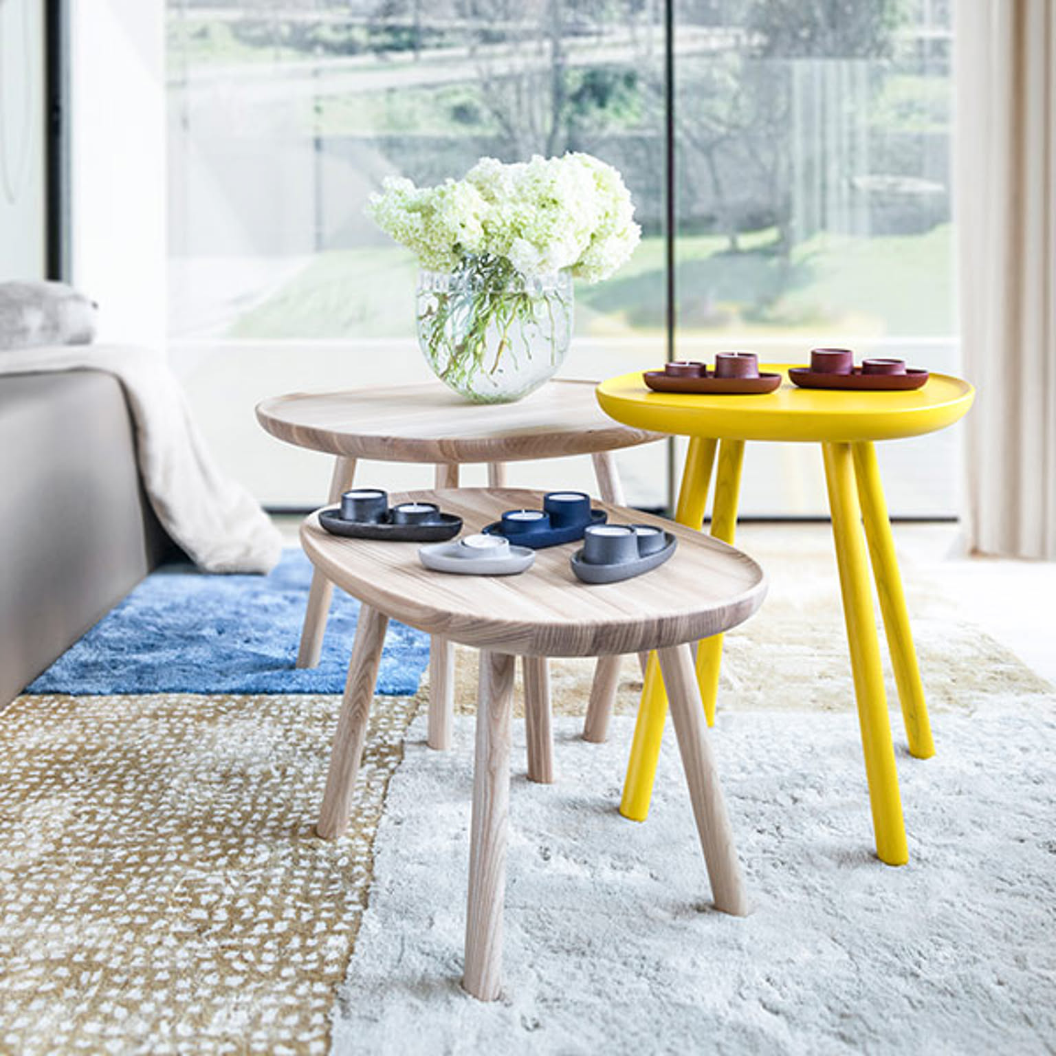 サイドテーブル・ナイトテーブル