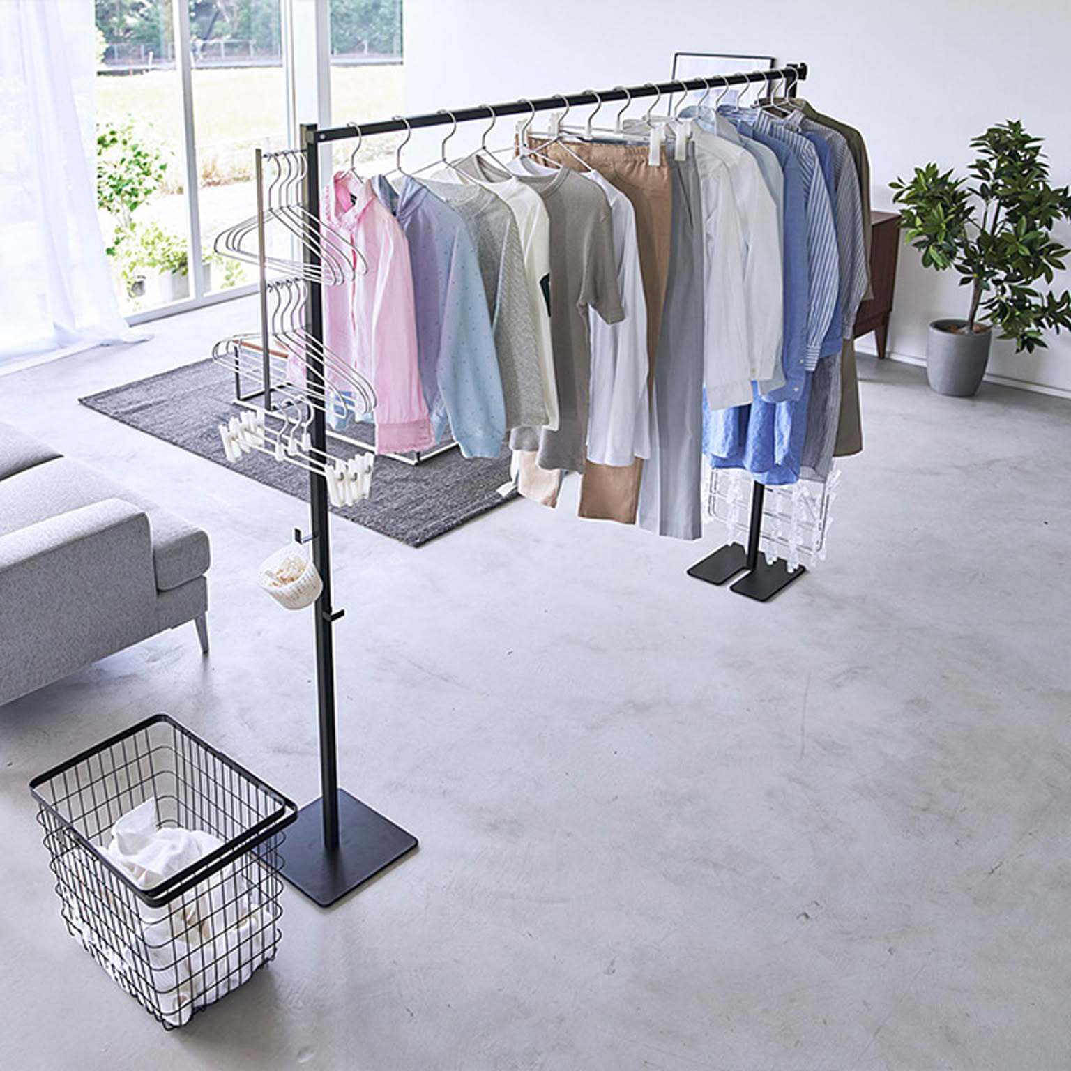 山崎実業 折り畳み室内物干し tower ホワイト 6619 6620 - 通販 | 家具