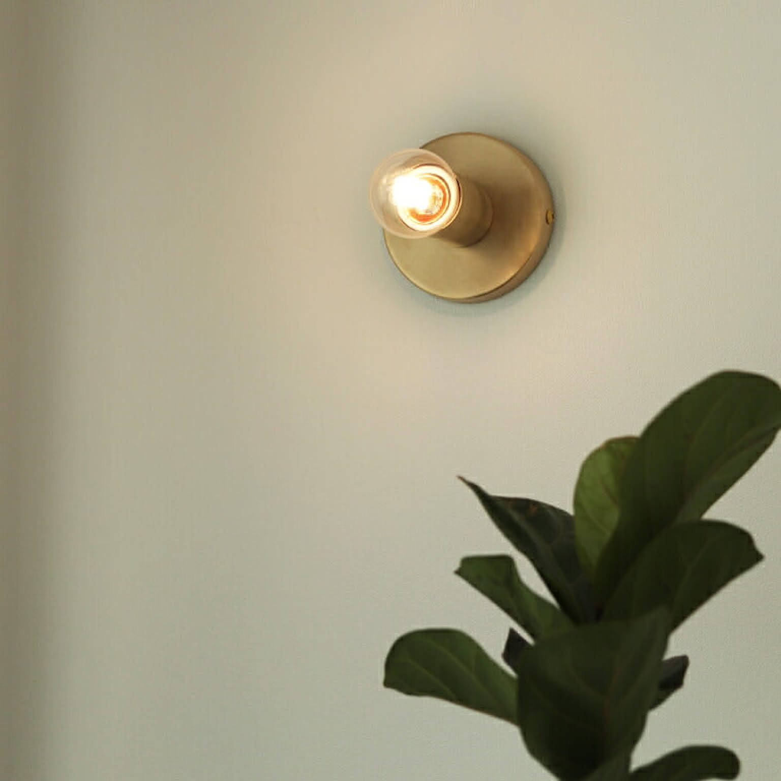 壁掛け照明・ブラケットライト