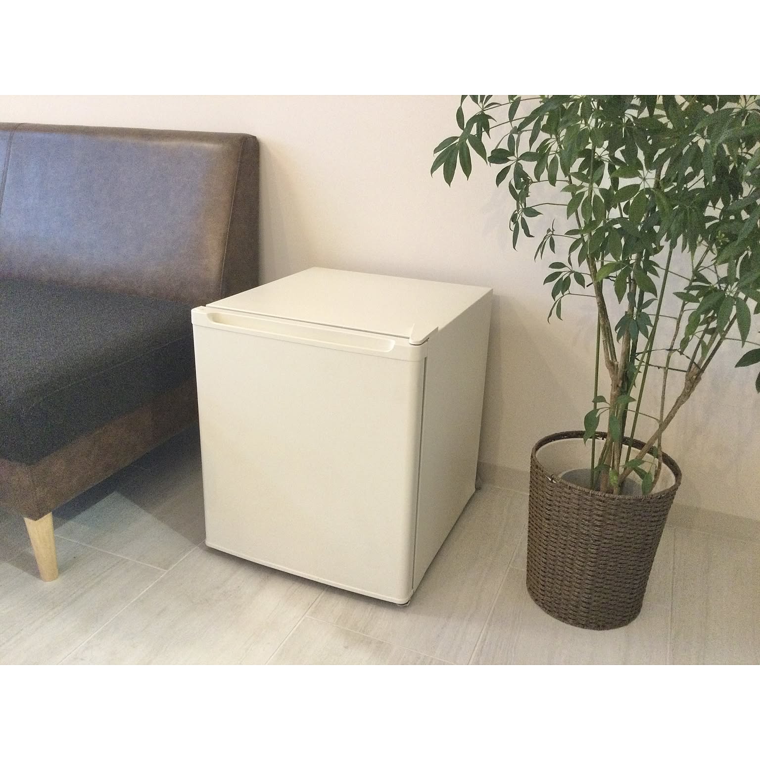 家電にぬれるペンキ　標準色　450ml/2.5平米（2回塗り） 冷蔵庫塗料　プラスチック塗料　電子レンジ塗料