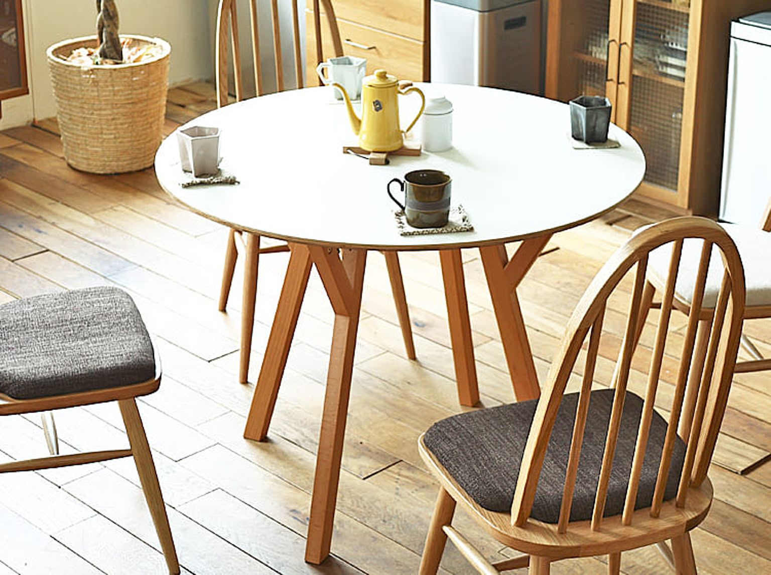 円形　ホワイト　ダイニングテーブル 円形 ダイニングテーブルセット ホワイト 白 5点 4人掛け 4人用