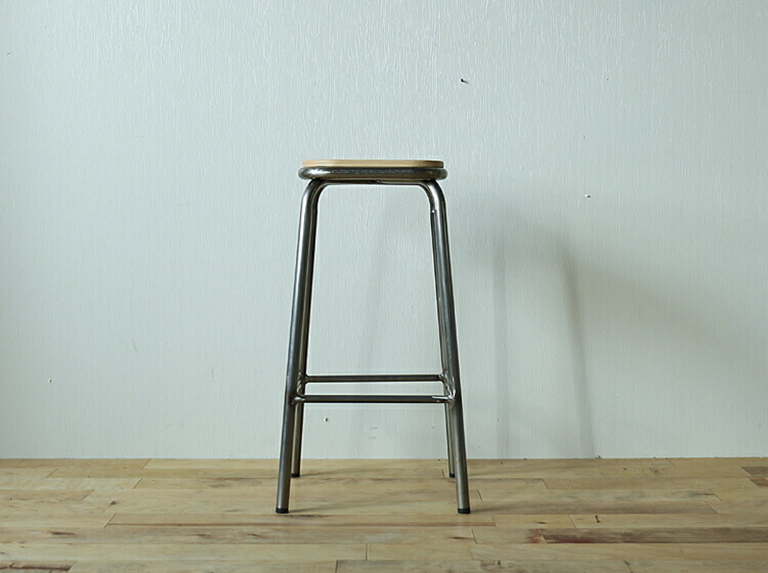 カウンタースツール　NOLT（ノルト）