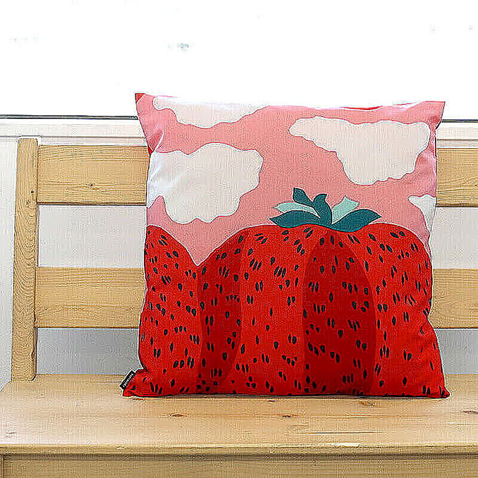 marimekko マリメッコ マンシッカヴォレット クッションカバー マリメッコ マンシッカヴォレット クッションカバー 50×50cm