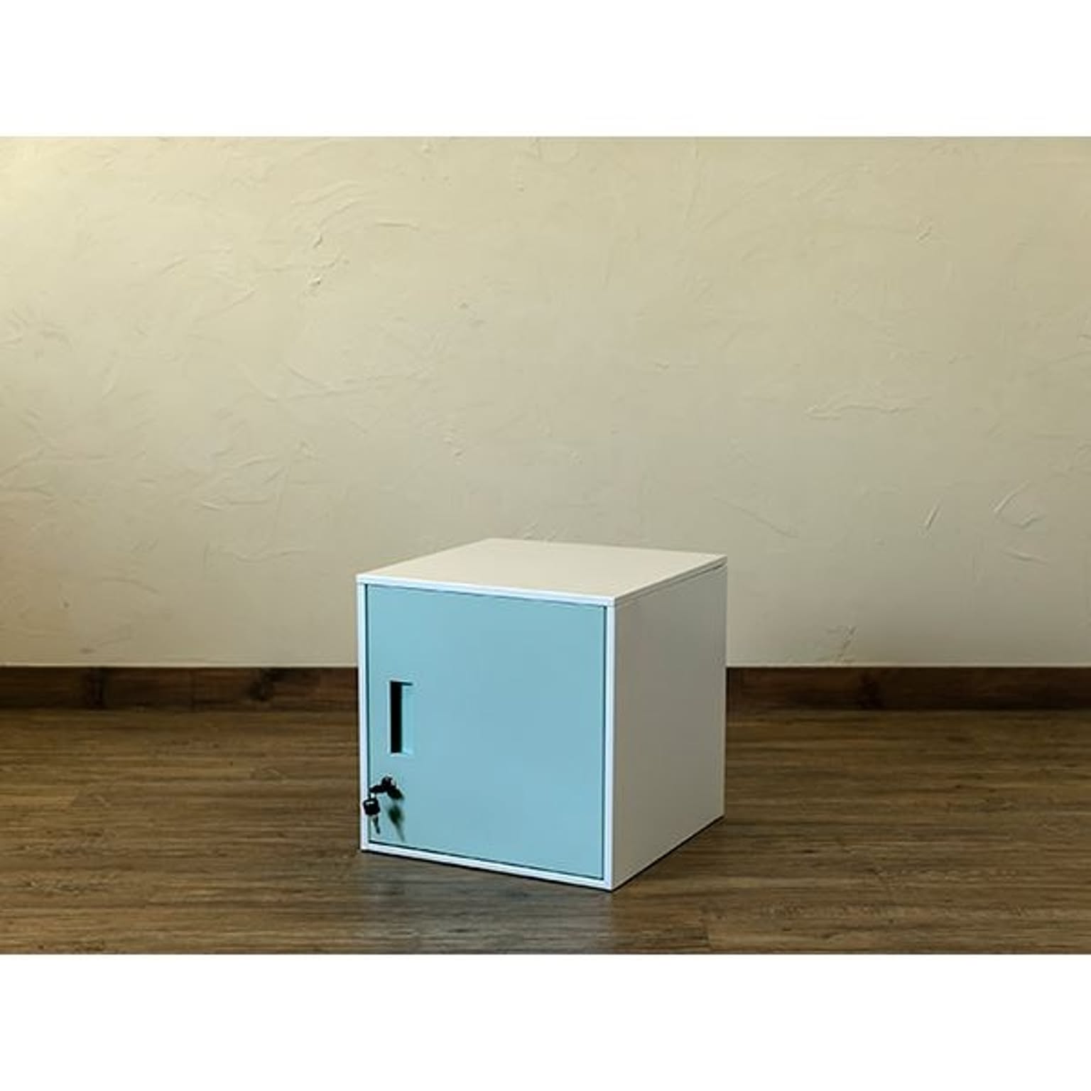 鍵付きロッカー/収納キャビネット 【ブルー】 幅38cm スチール製 縦横連結可 『キューブBOX』