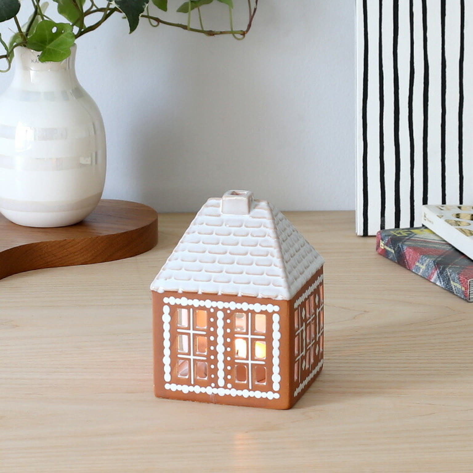 ケーラー アーバニア キャンドルホルダー ジンジャーブレッドハウス Sサイズ Kahler Urbania Gingerbread House