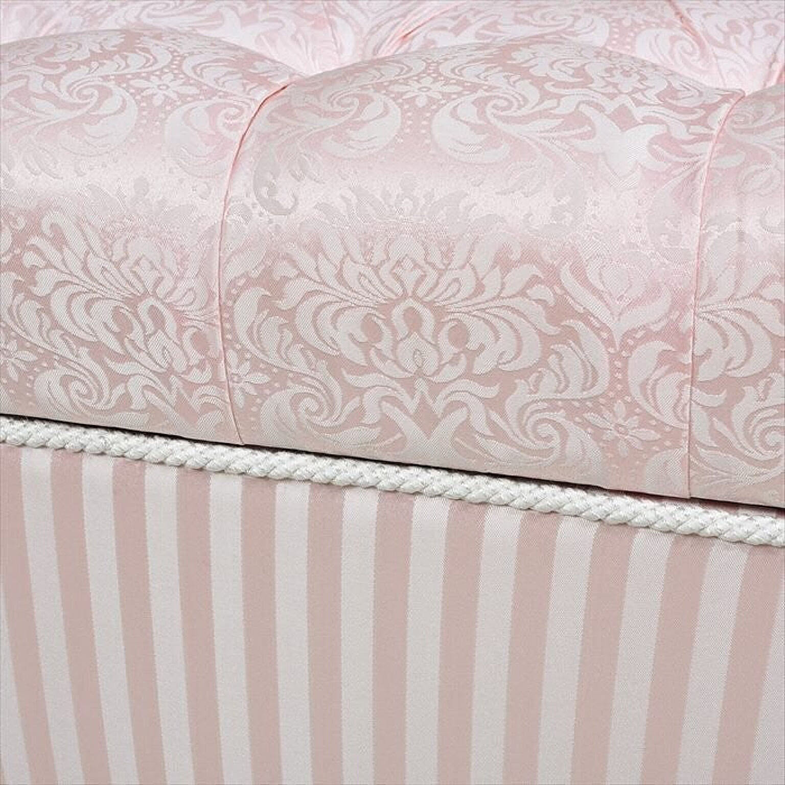 ベンチ
