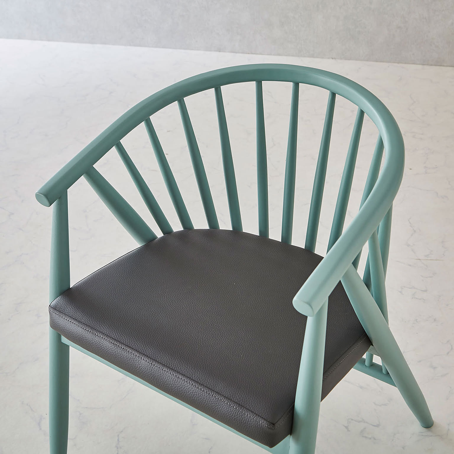 ダイニングチェア