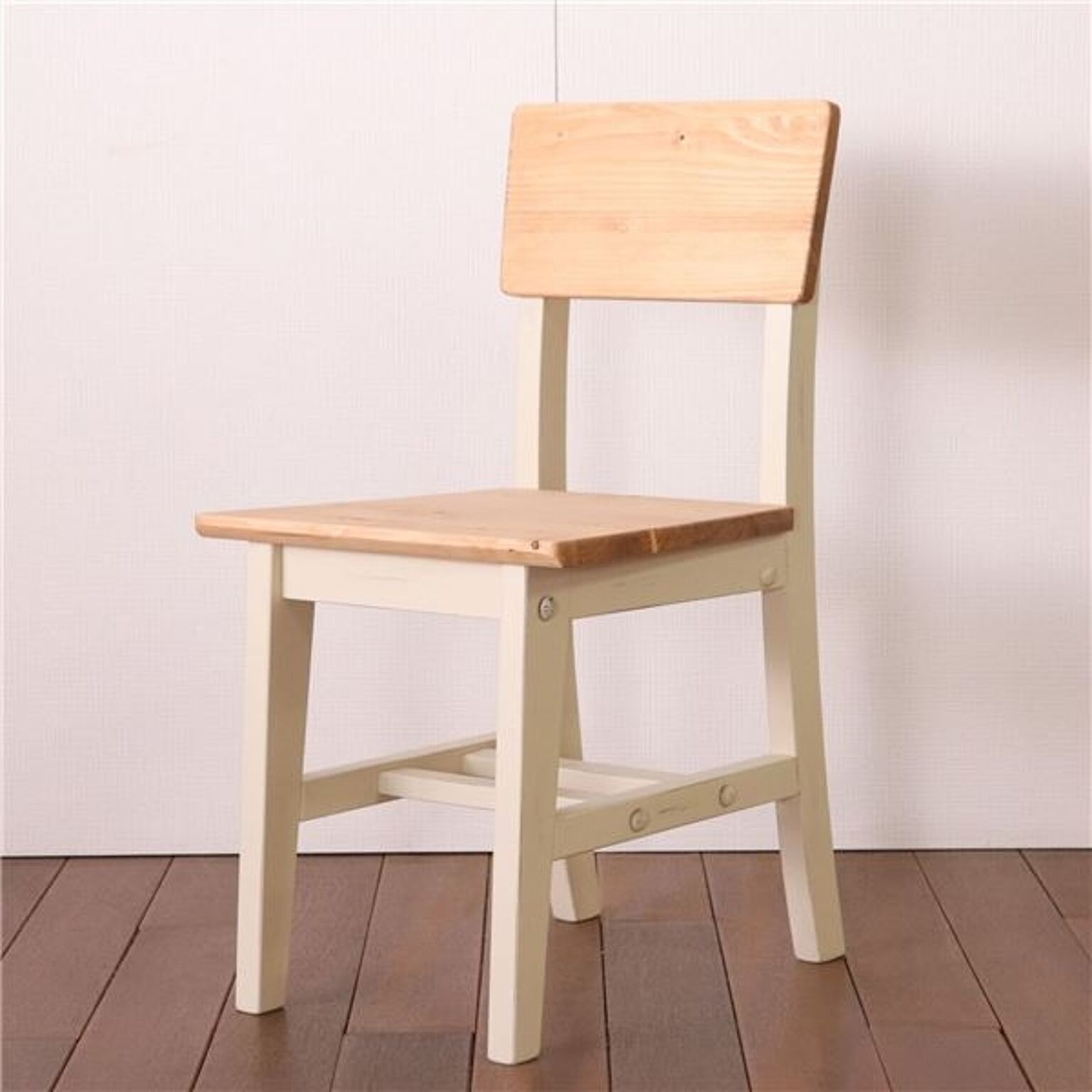 北欧風 ダイニングチェア/食卓椅子 【ホワイト】 40×48×77(43)cm 木製 パイン材 〔リビング ダイニング〕