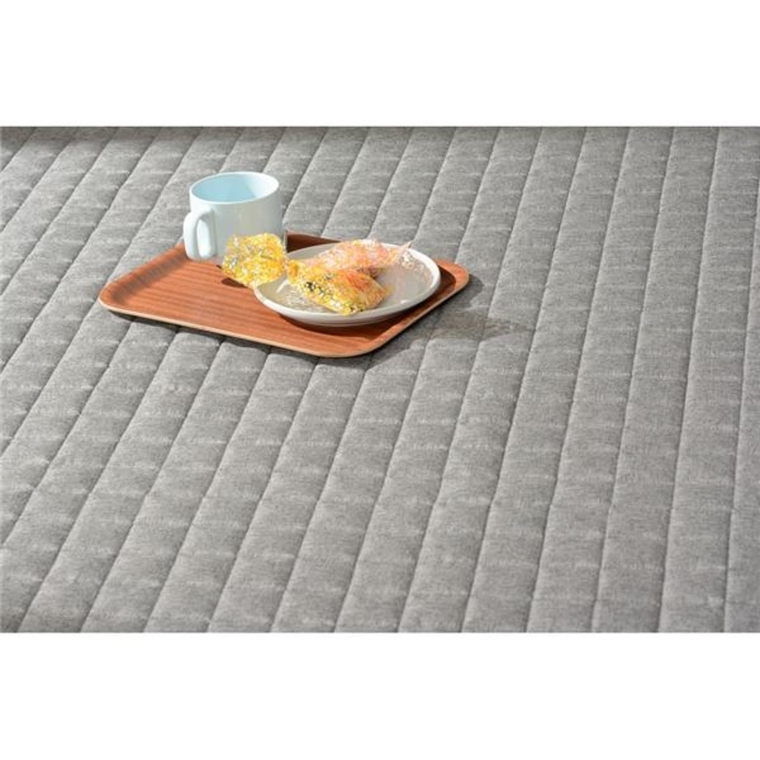 キルトラグ/ラグマット 約190×240cm グレー 軽量 洗える キルティング加工 敷物 オールシーズン 〔リビング〕