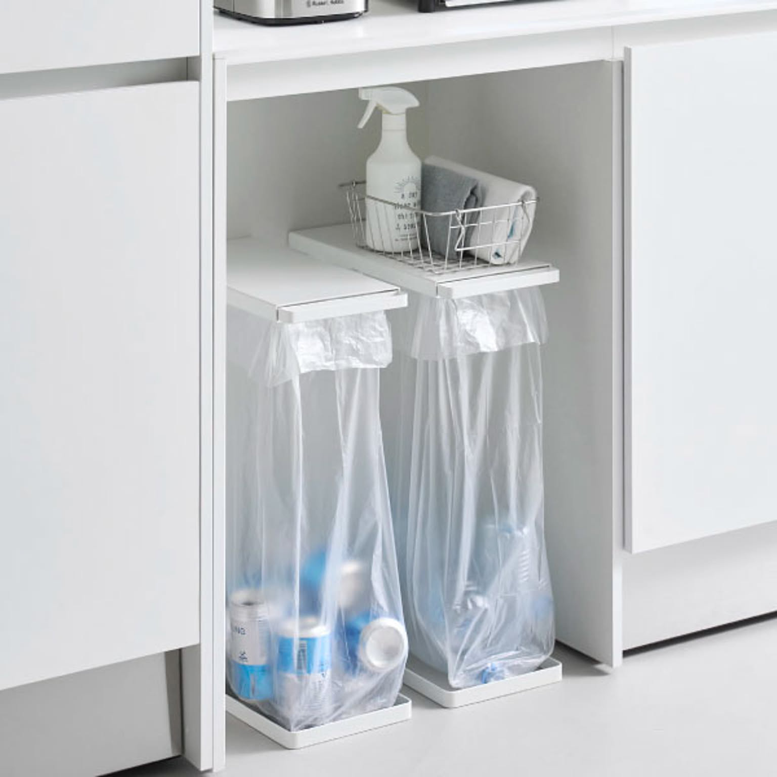 カウンター下収納