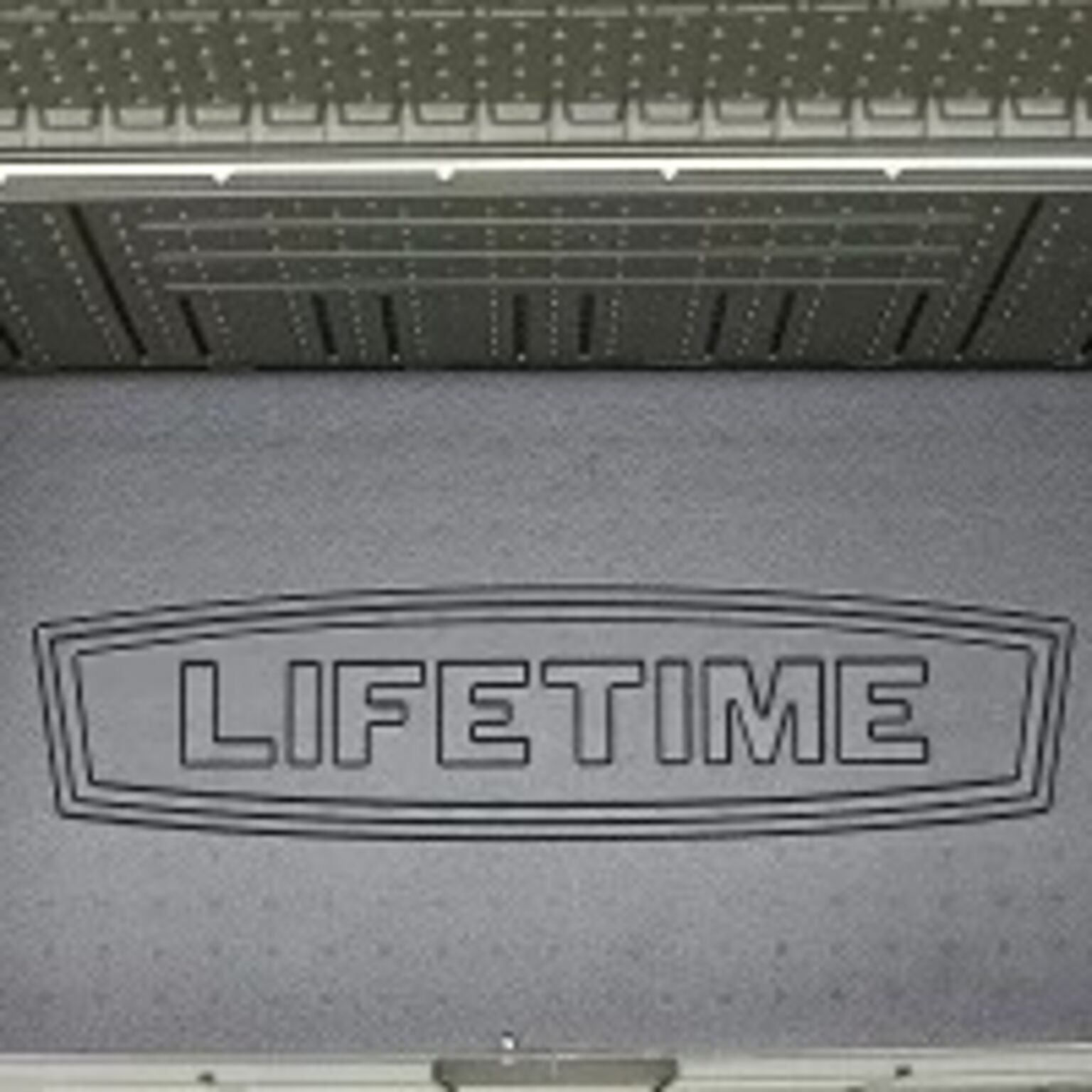 収納家具 Lifetime大型567L デッキボックス ベンチタイプ物置ストレージボックス 屋外用収納ベンチ 物置き 150ガロン - 8