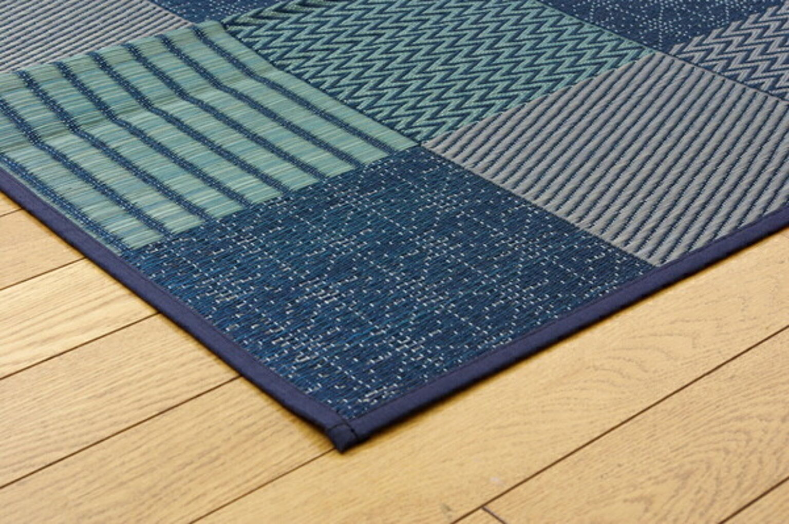 イケヒコ・コーポレーション 純国産 京刺子 袋織い草ラグカーペット 約