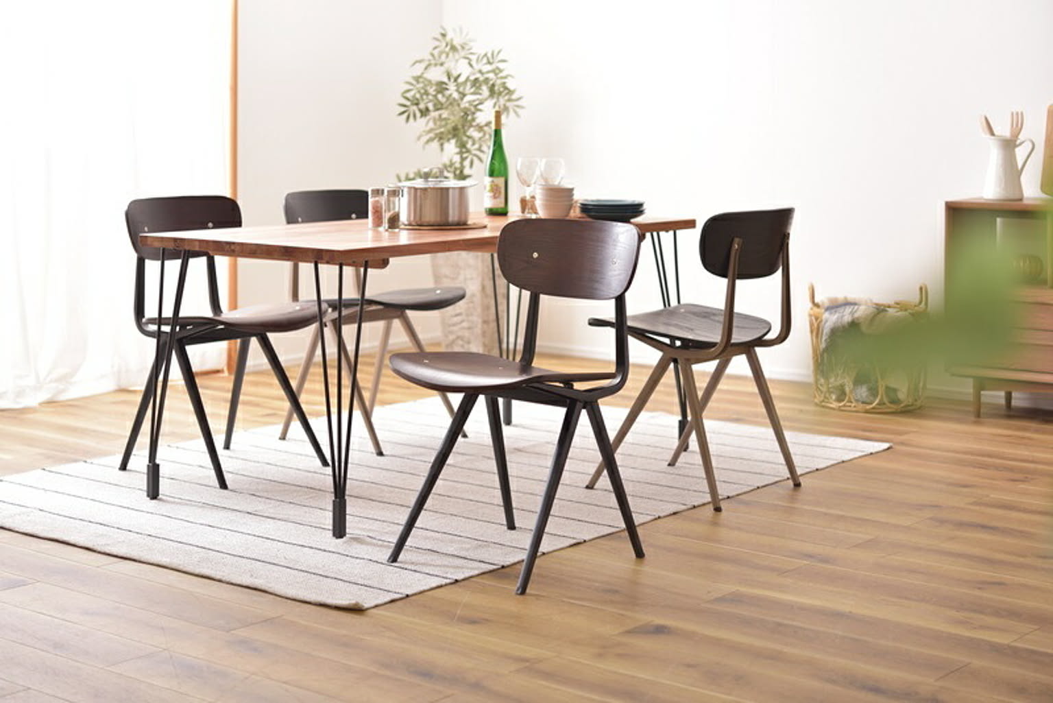 ダイニングチェア