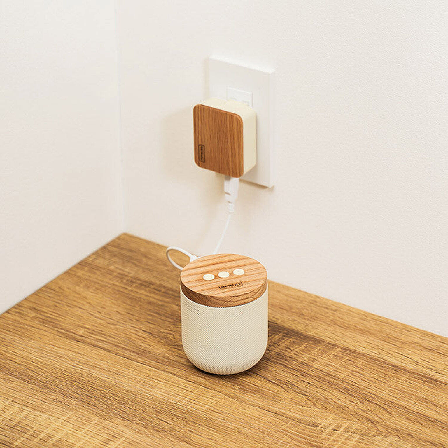 スピーカー