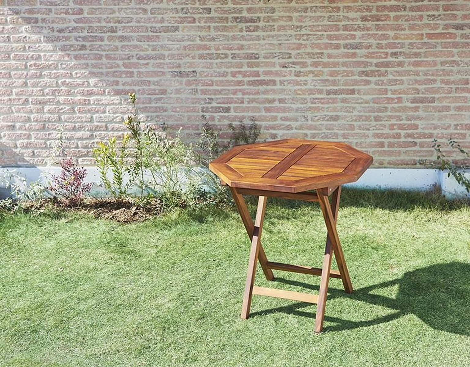【単品】チーク天然木　折りたたみ式本格派リビングガーデンファニチャー fawn フォーン テーブル 八角形 W70