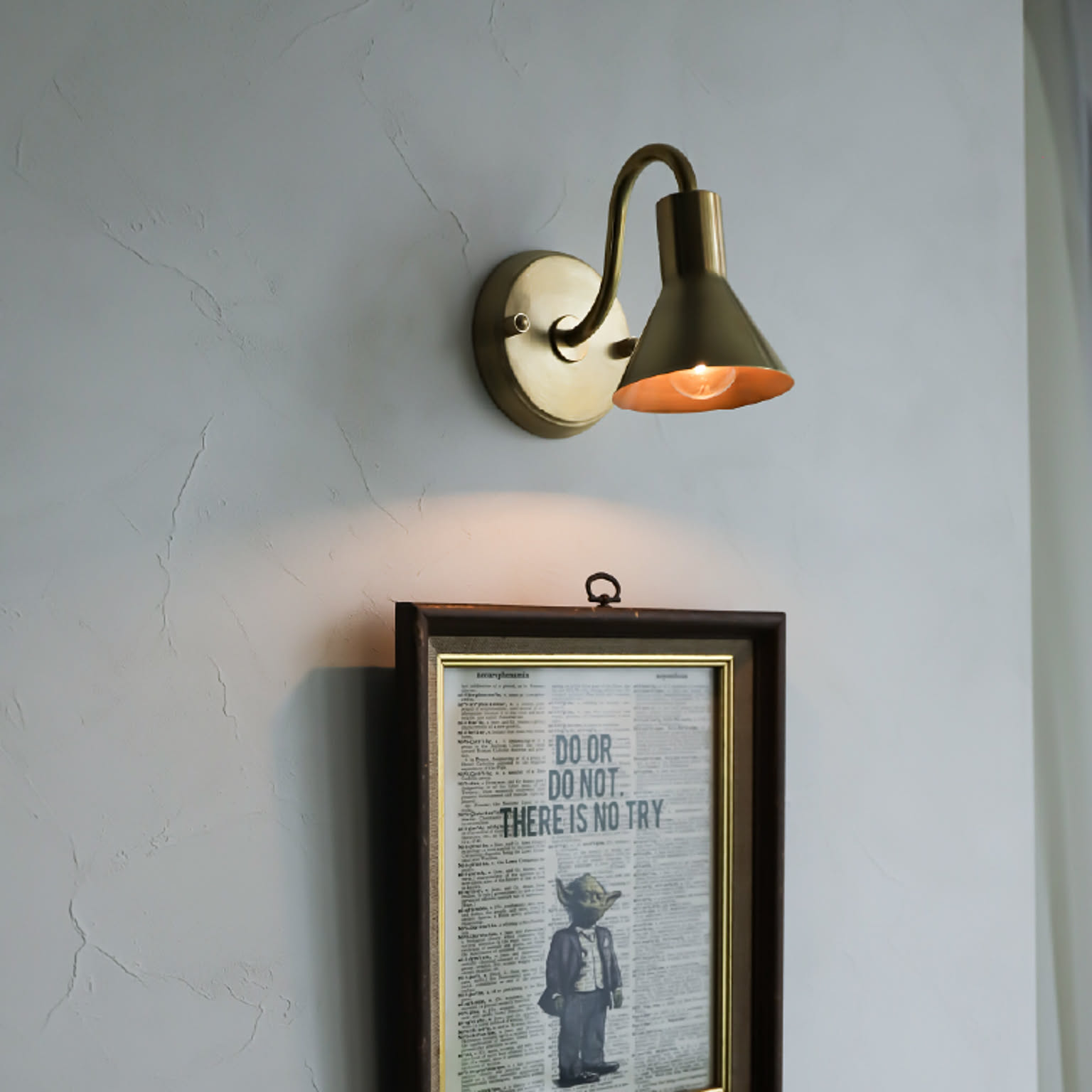 壁掛け照明・ブラケットライト