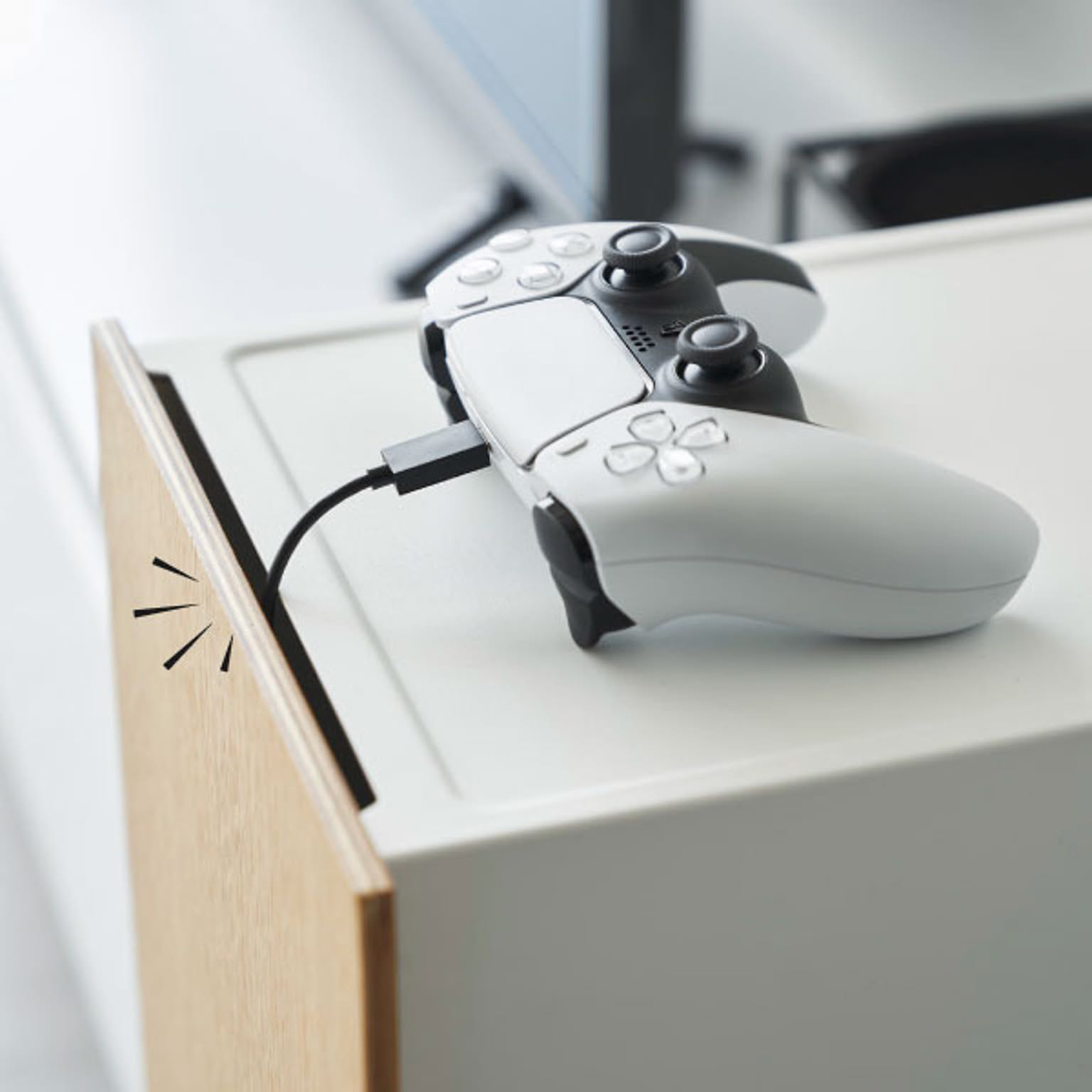 ゲーム機収納