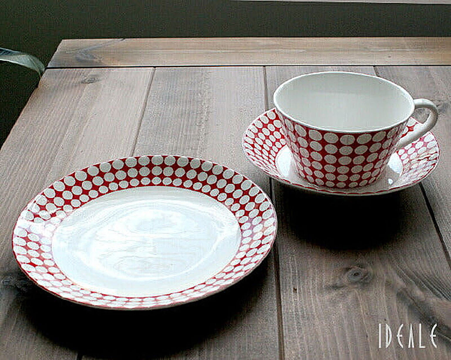 カップ＆ソーサー