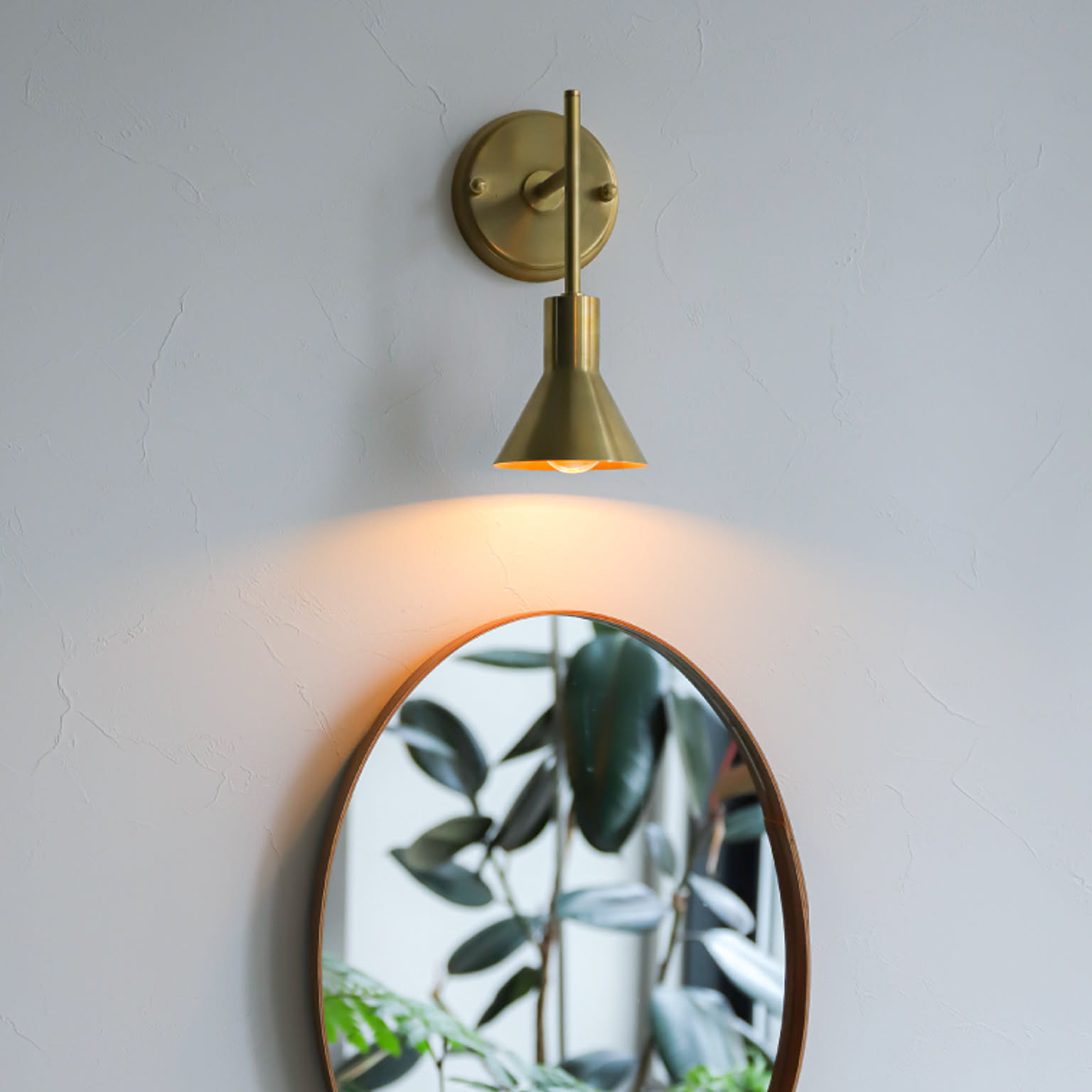 壁掛け照明・ブラケットライト