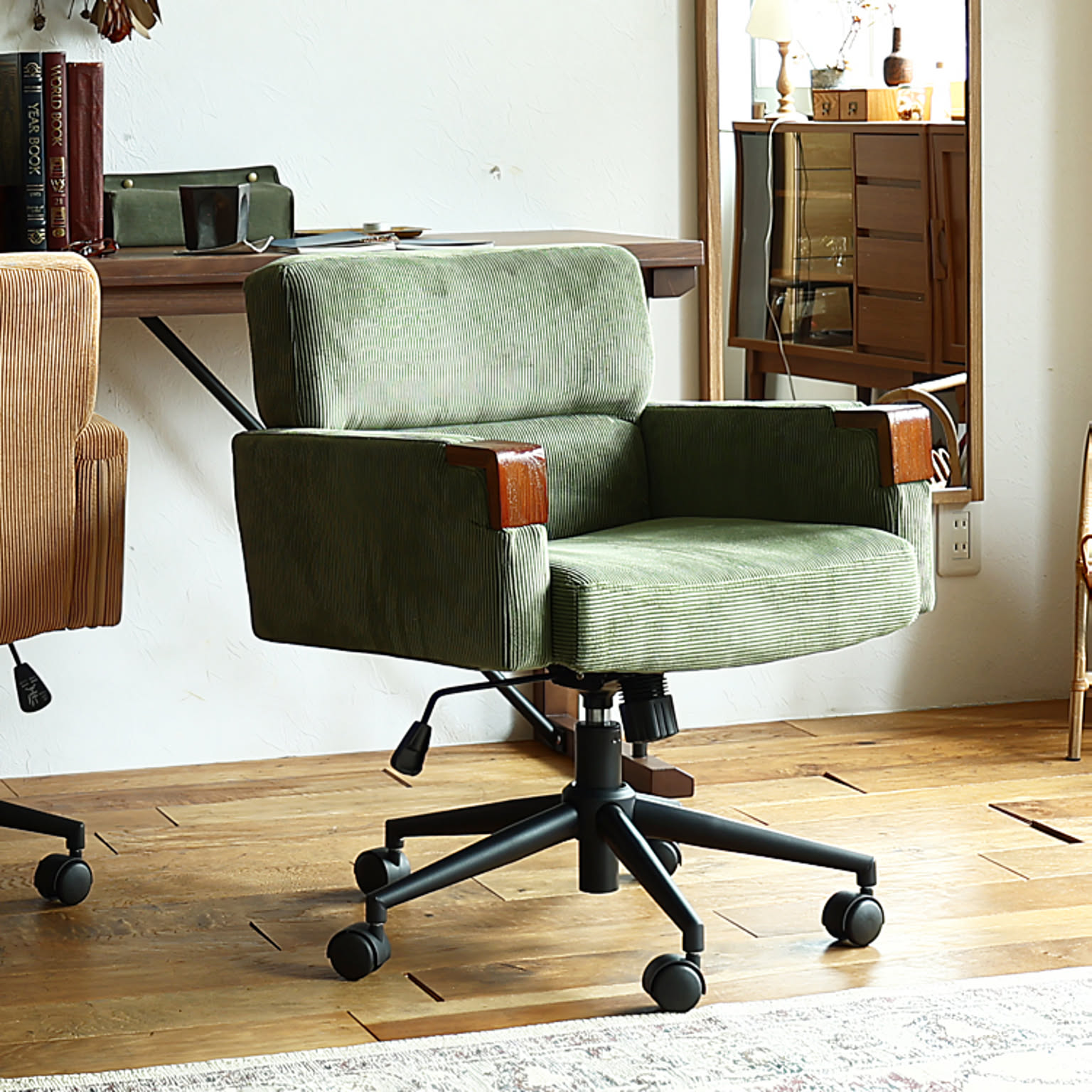 デスクチェア・ワークチェア