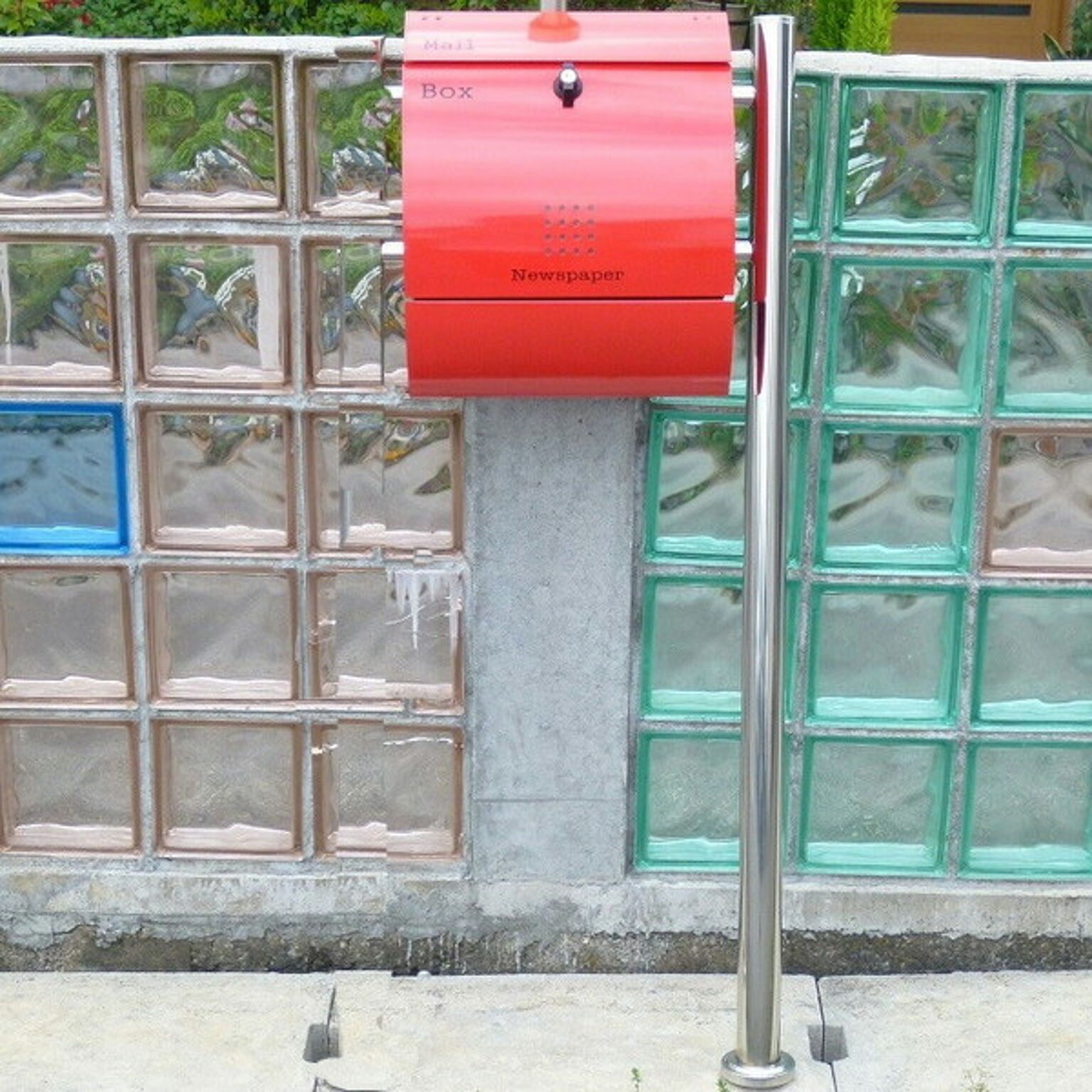 郵便ポスト 郵便受け 錆びにくい メールボックス 片足スタンドタイプ 赤色 ステンレスポスト(red)