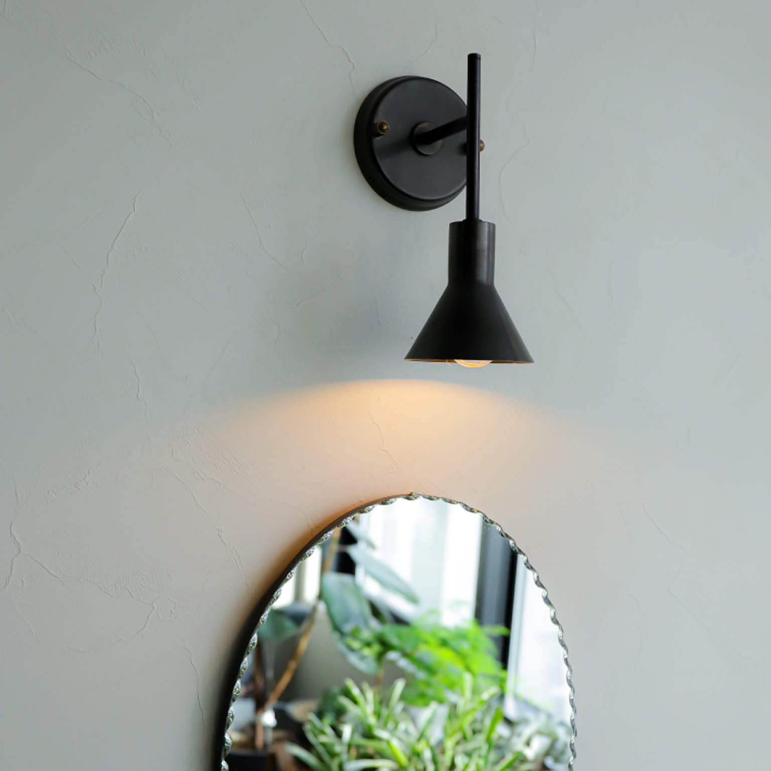 壁掛け照明・ブラケットライト